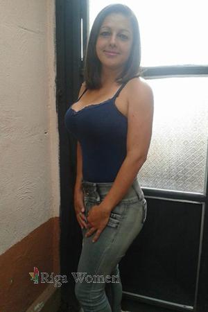 156378 - Kathya Age: 43 - Costa Rica