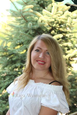 157455 - Elena Age: 41 - Ukraine