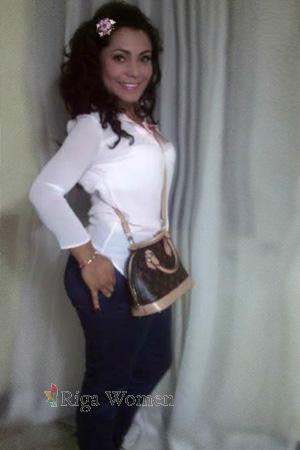 158172 - Linda Age: 37 - Colombia