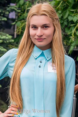 172604 - Iolana Age: 25 - Ukraine