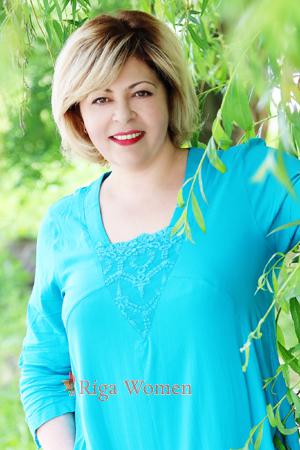 173026 - Elena Age: 56 - Ukraine