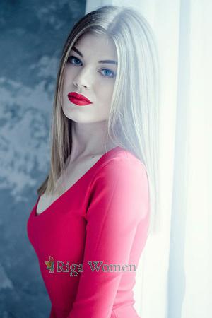 173580 - Anna Age: 30 - Ukraine