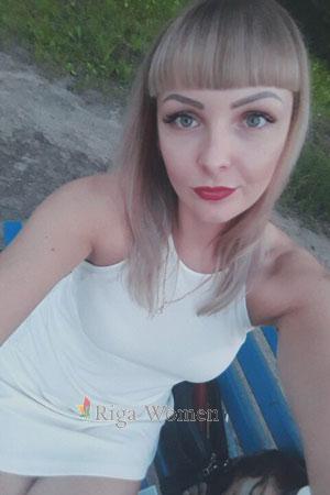 179122 - Olesya Age: 36 - Russia