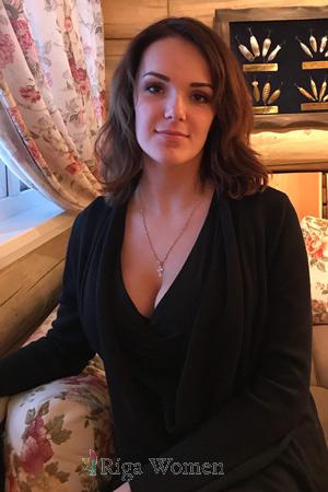 183711 - Ekaterina Age: 35 - Russia