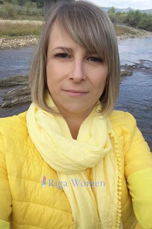 186069 - Elena Age: 50 - Ukraine