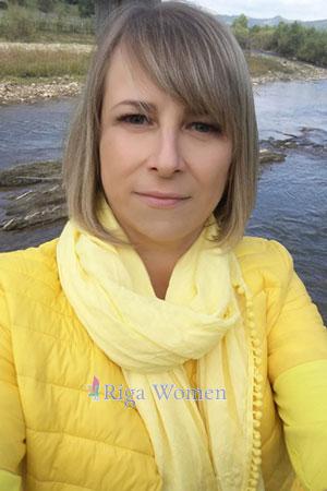 186069 - Elena Age: 49 - Ukraine