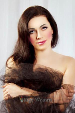 186179 - Larisa Age: 38 - Ukraine