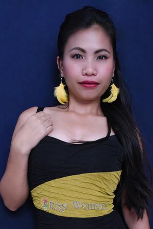 Philippines women