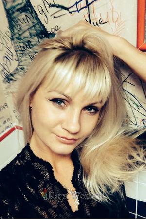 190011 - Julia Age: 37 - Russia
