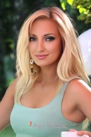 198253 - Katerina Age: 43 - Ukraine