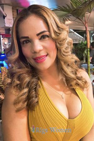 201872 - Ana Age: 47 - Colombia