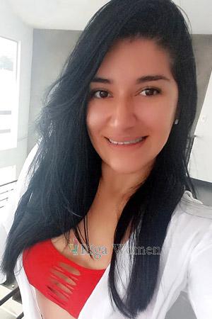 202018 - Gabriela Age: 38 - Costa Rica