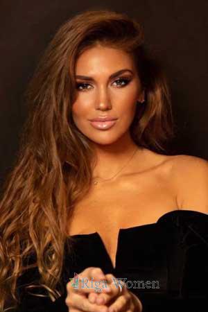 204441 - Victoria Age: 30 - Russia