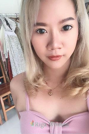 205605 - Siriporn Age: 33 - Thailand