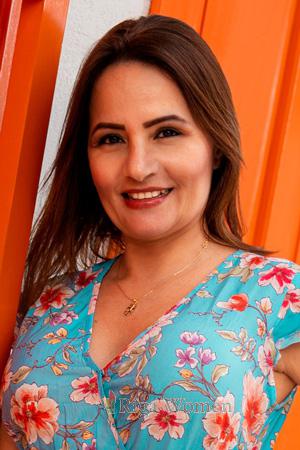 205946 - Doriana Age: 50 - Colombia