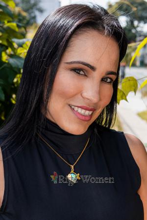 206847 - Deysi Age: 40 - Colombia