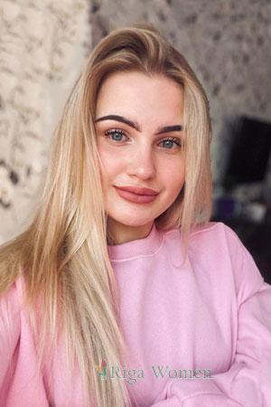 208691 - Myroslava Age: 23 - Ukraine