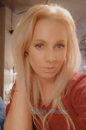 210764 - Ksenia Age: 39 - Russia