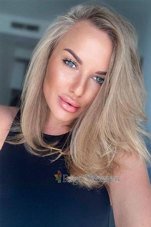 210875 - Andriana Age: 32 - Ukraine