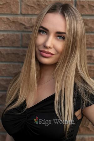 211418 - Evheniia Age: 29 - Ukraine