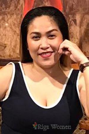 212790 - Angelie Age: 29 - Philippines