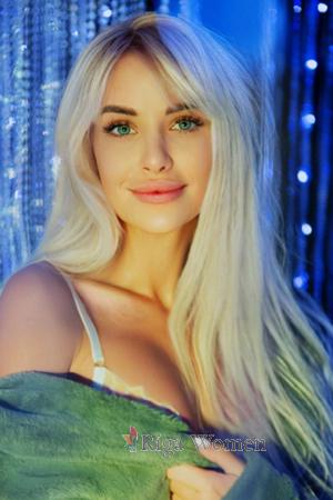 213084 - Anna Age: 24 - Ukraine