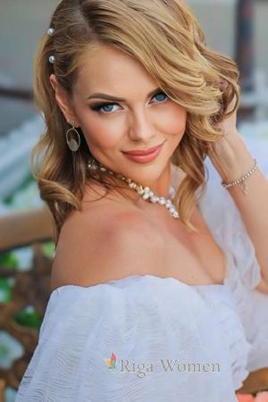 218726 - Anna Age: 38 - Ukraine