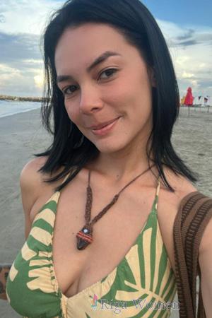 225190 - Erika Age: 27 - Colombia