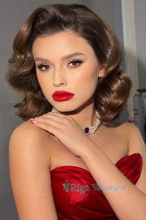 227930 - Vladyslava Age: 22 - Ukraine