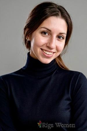 228208 - Oksana Age: 33 - Ukraine