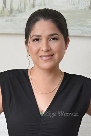228317 - Mariana Age: 38 - Peru