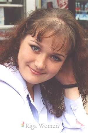 52053 - Nataly Age: 27 - Russia