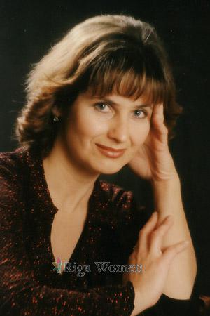 55082 - Tatyana Age: 53 - Russia
