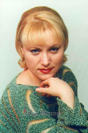 56367 - Svetlana Age: 40 - Russia