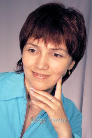 72196 - Oksana Age: 40 - Russia