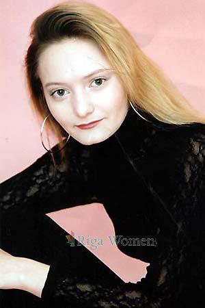 73439 - Evgeniya Age: 32 - Russia